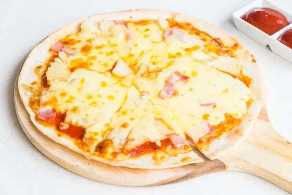 cheese pizza Nigeria Landor
